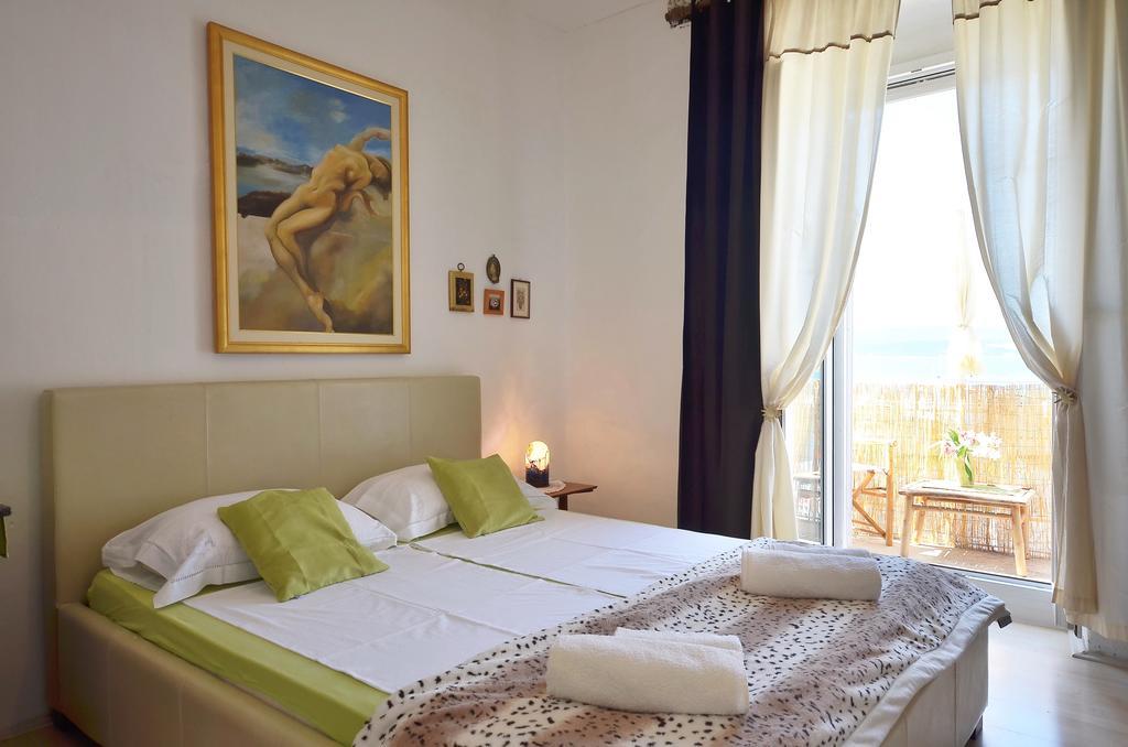 Apartment Pere S Mora Mimice Habitación foto