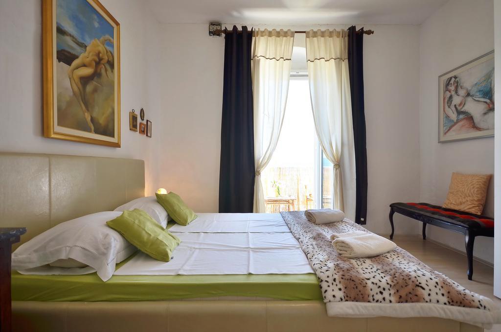 Apartment Pere S Mora Mimice Habitación foto